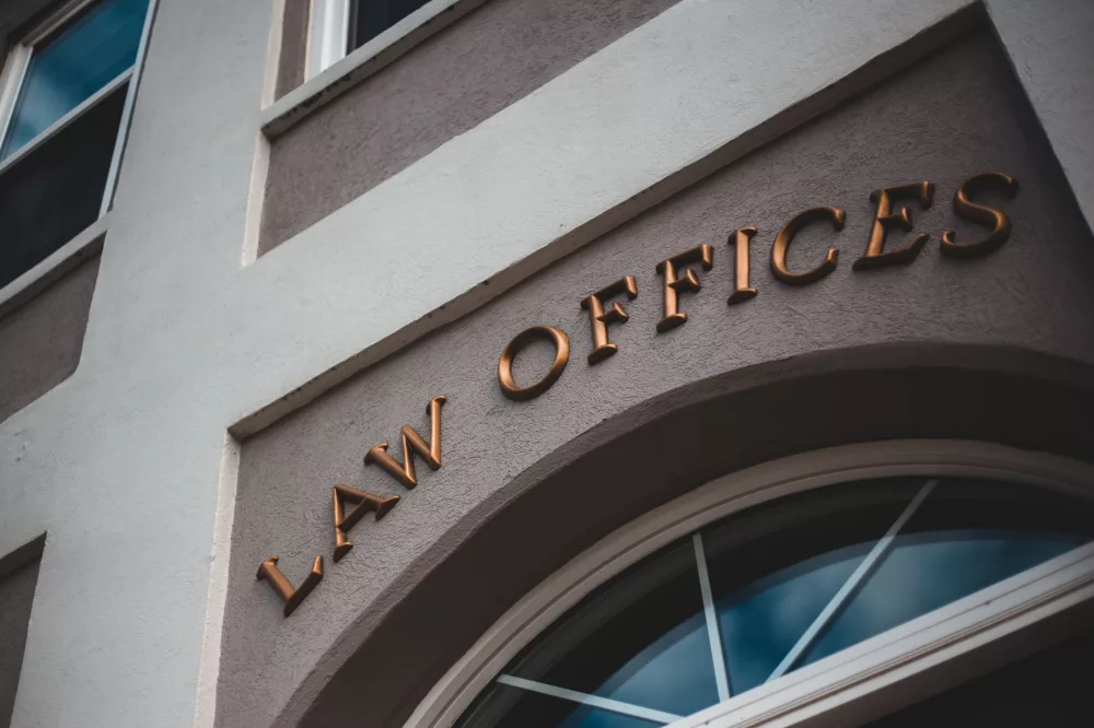 Your Essential Guide to Finding the Right Florida Attorney